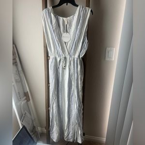 NWT - BOHO ME COLLECTION - long maxi dress size XS
